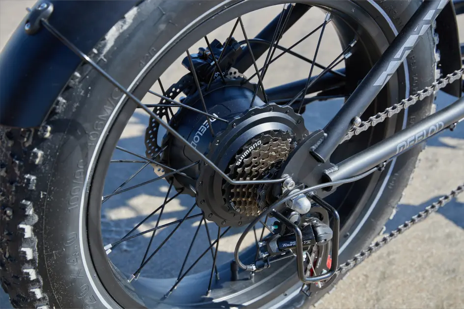 Comparison table of ebike motor wattage vs range