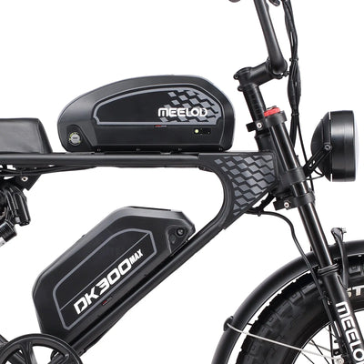 MEELOD DK300MAX Dual Battery Detail View